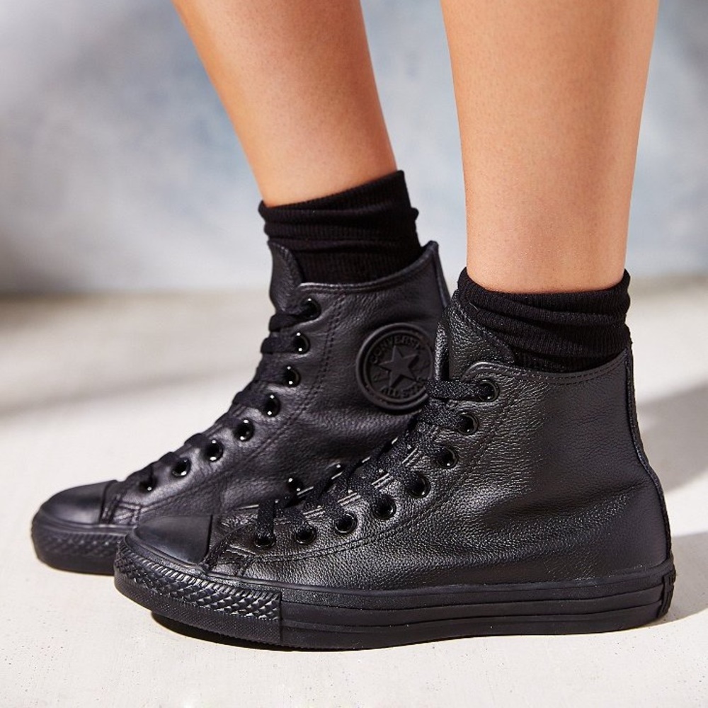 Converse High Tops Black Leather